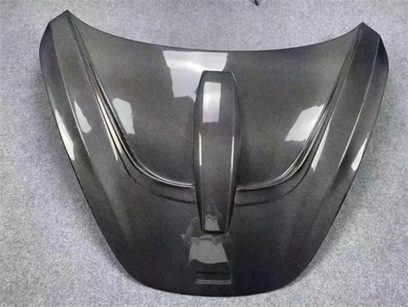Used for the 2015-2019  720S N Style Carbon Fiber Hood Body Kit